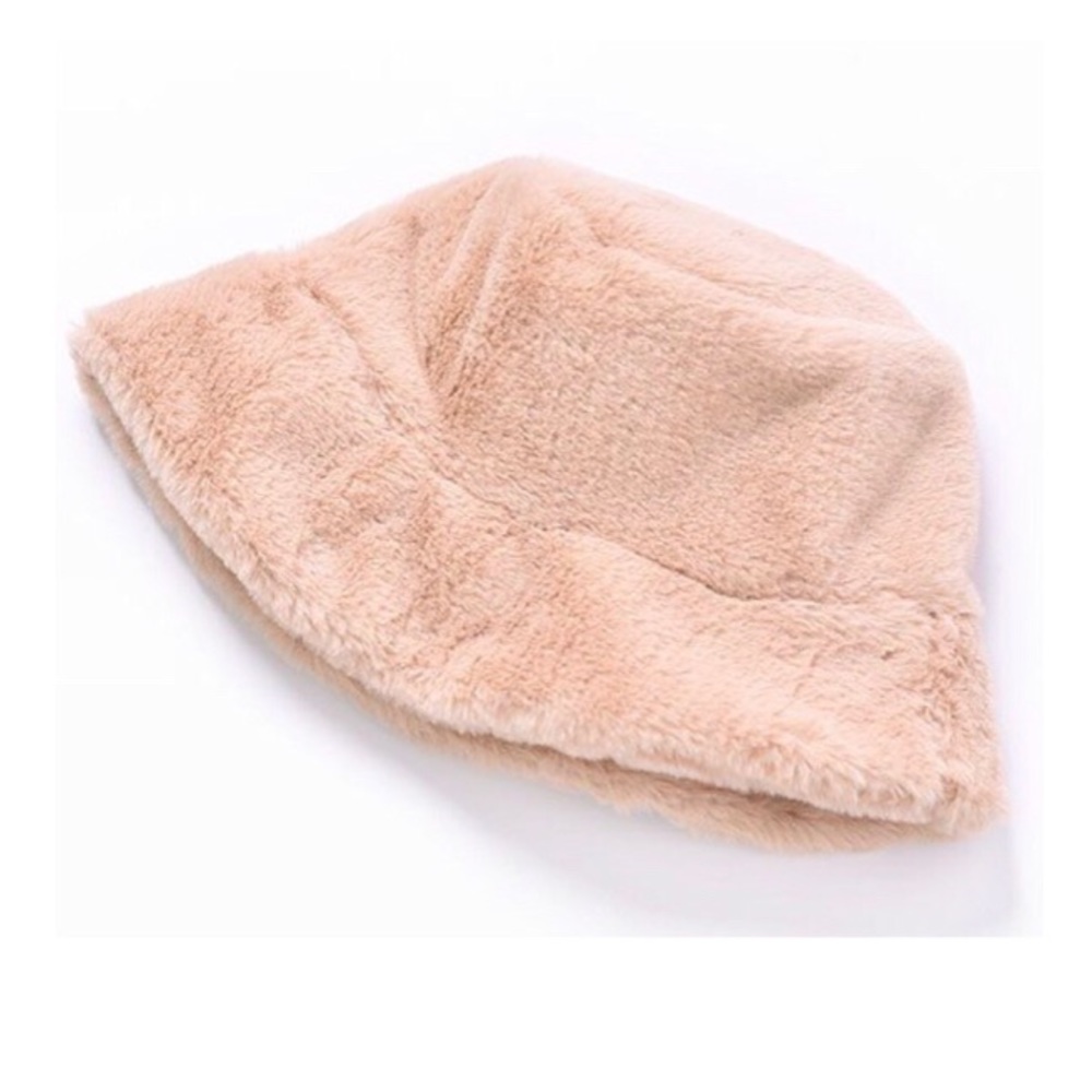 🩷 SALE 🩷 SOFT PASTEL PINK CHENILLE BUCKET